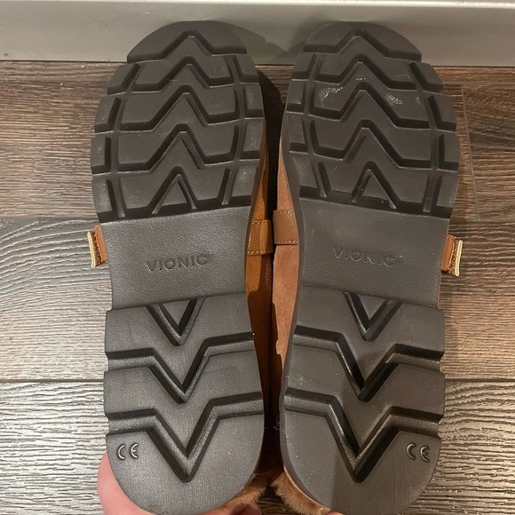 Vionic Kailen Faux Fur Shearling Mules Comfort Orthotic Comfy Fuzzy in Toffee 10 - Picture 8 of 12